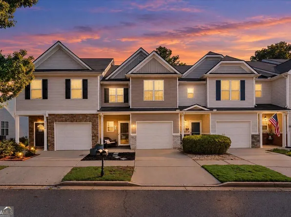4612 Beacon Ridge Ln, Flowery Branch, GA 30542