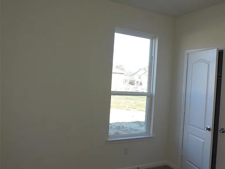 1122 Epworth Ct — Photo 19