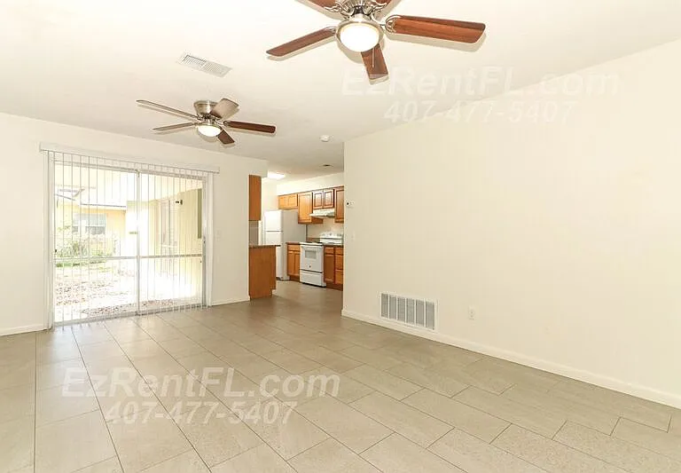 858 Bishop Dr — Photo 13