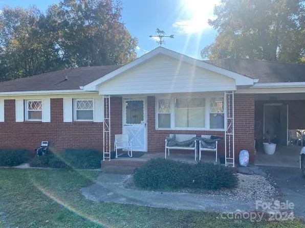 5700 Indian Trail Fairview Rd, Indian Trail, NC 28079