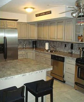 3rd image of 7 Dreyer Ave