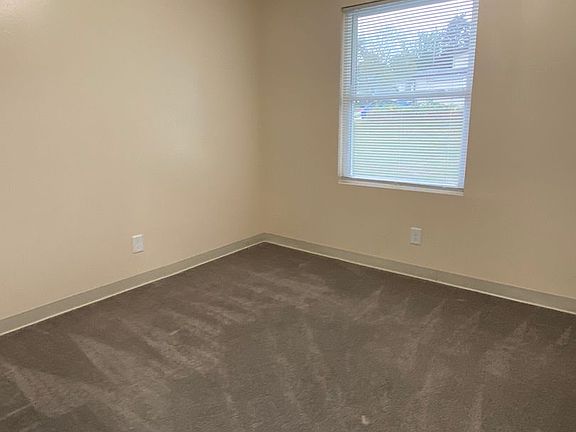 5th image of 302 Melody Ln #2