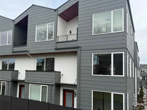 6953 42nd Avenue S, Seattle, WA 98118