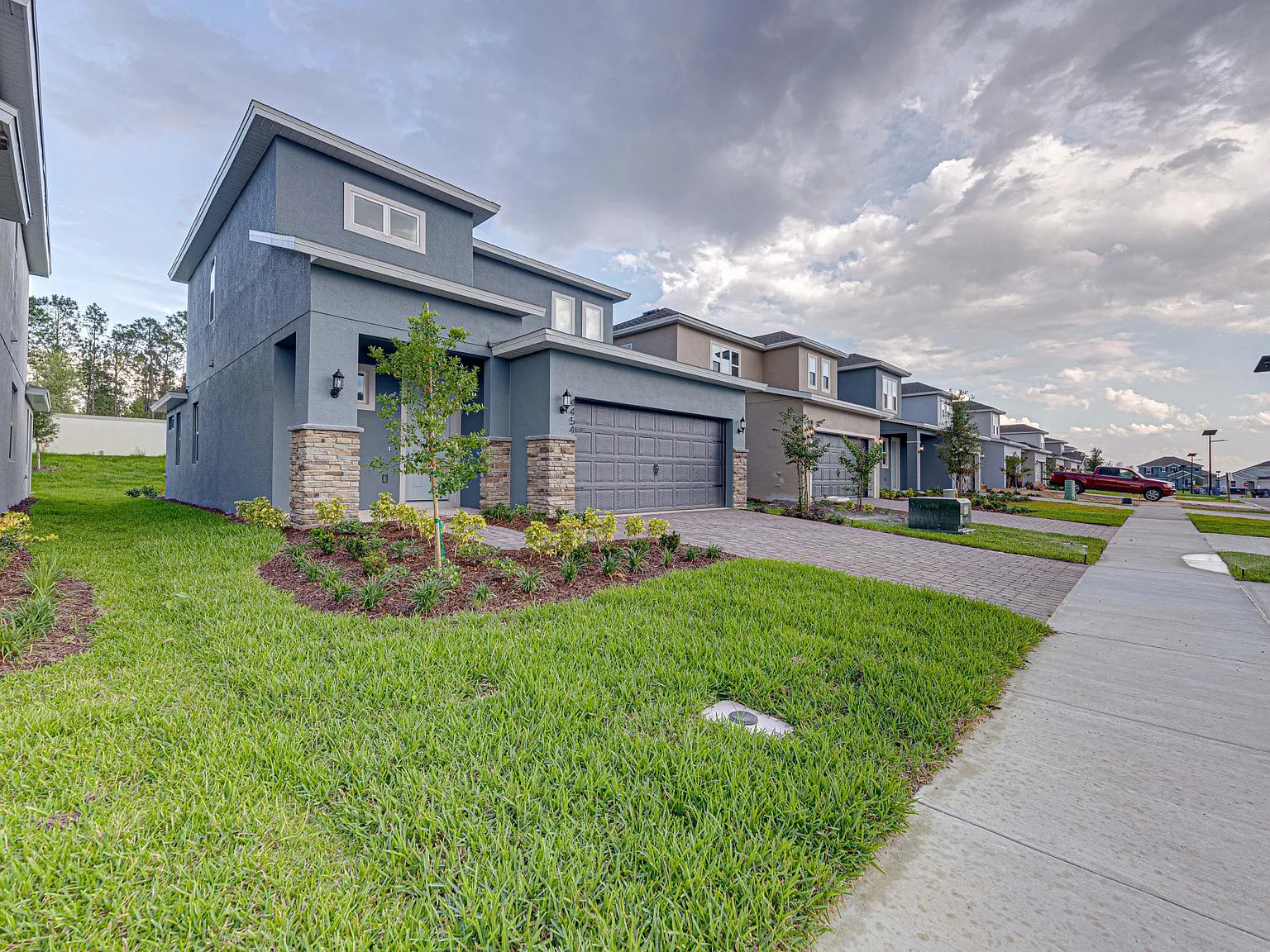 4454 Davos Dr — Photo 2