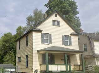 915 Neland Ave SE, Grand Rapids, MI 49507