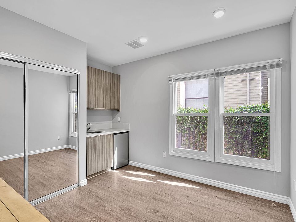 1st image of 1166 W 29th St #103