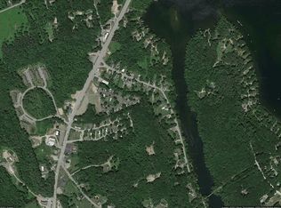50 White Rock Cir, Tilton, NH 03276