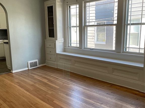 3rd image of 1578 Cohassett Ave
