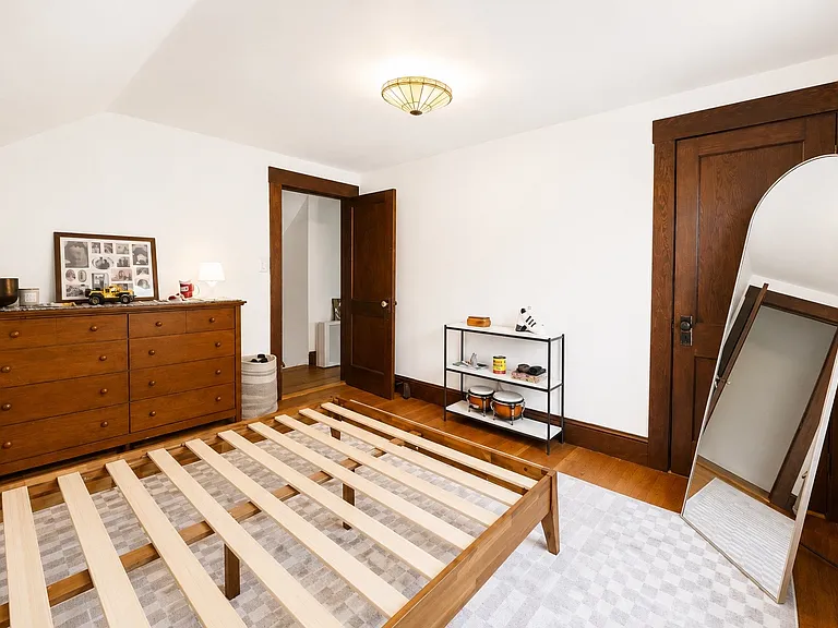 21 Madison St #2 — Photo 25