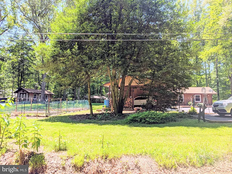 6997 Gilbeth Rd — Photo 40