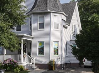 186 Reynolds Ave, Providence, RI 02905