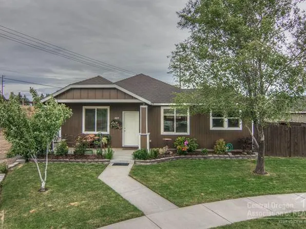 421 NE Larch Pl, Redmond, OR 97756