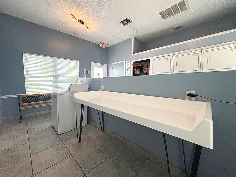 2569 Grassy Point Dr #109 — Photo 20