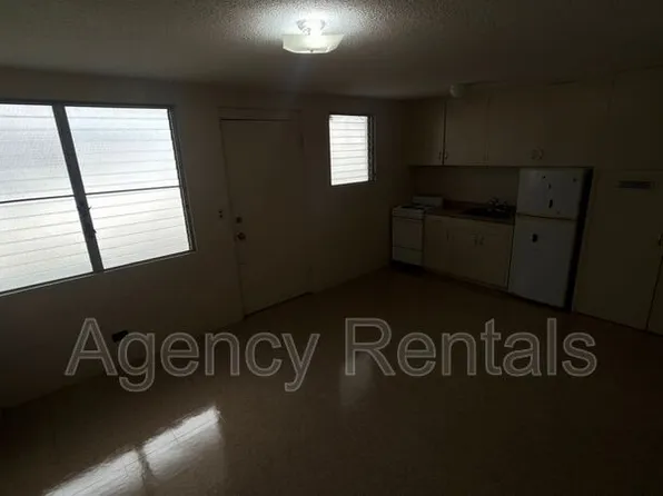 1717 Kaluhikai Ln APT 2, Honolulu, HI 96817