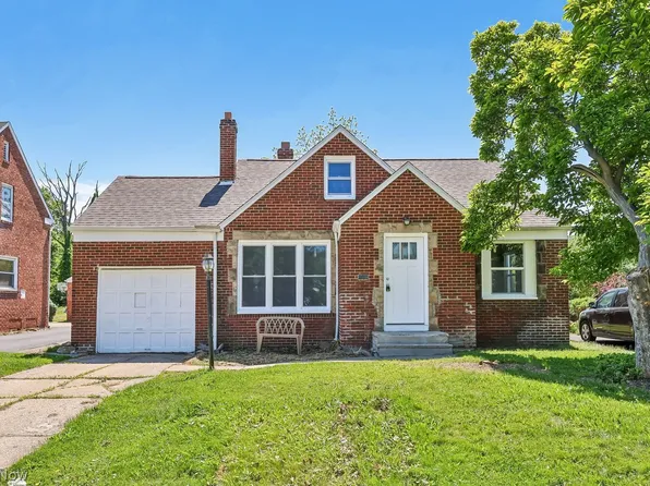 2052 Taylor Rd, East Cleveland, OH 44112