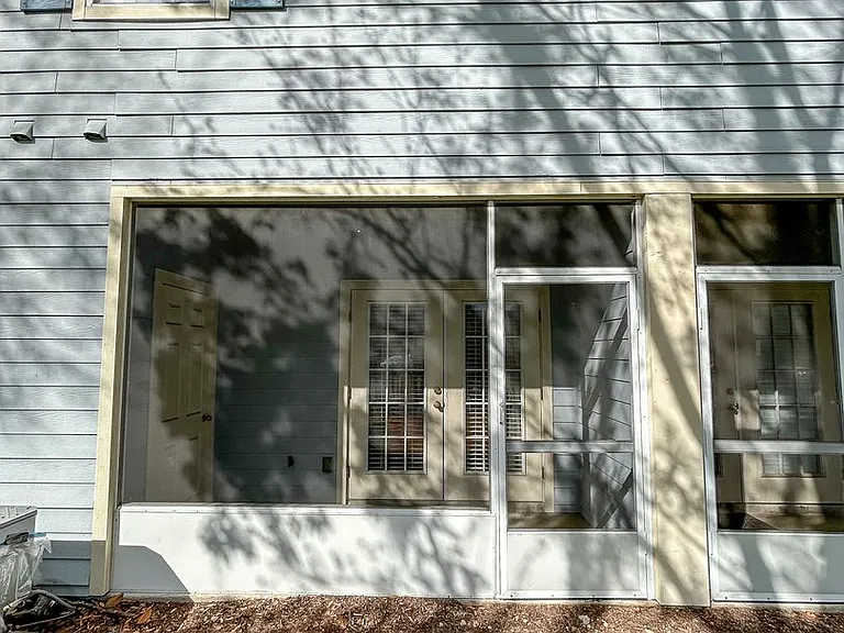 2980 SW 35th Pl #99 — Photo 19