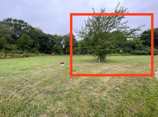 207 Creek Pointe Cir, Durand, MI 48429