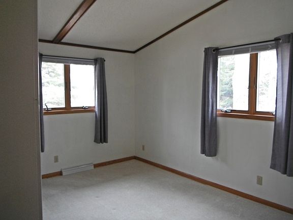 5th image of 1100 Steven St