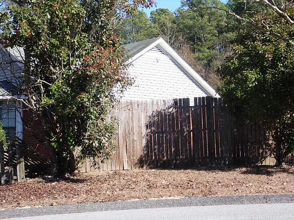 2nd image of 2948 Glenn Hills Dr