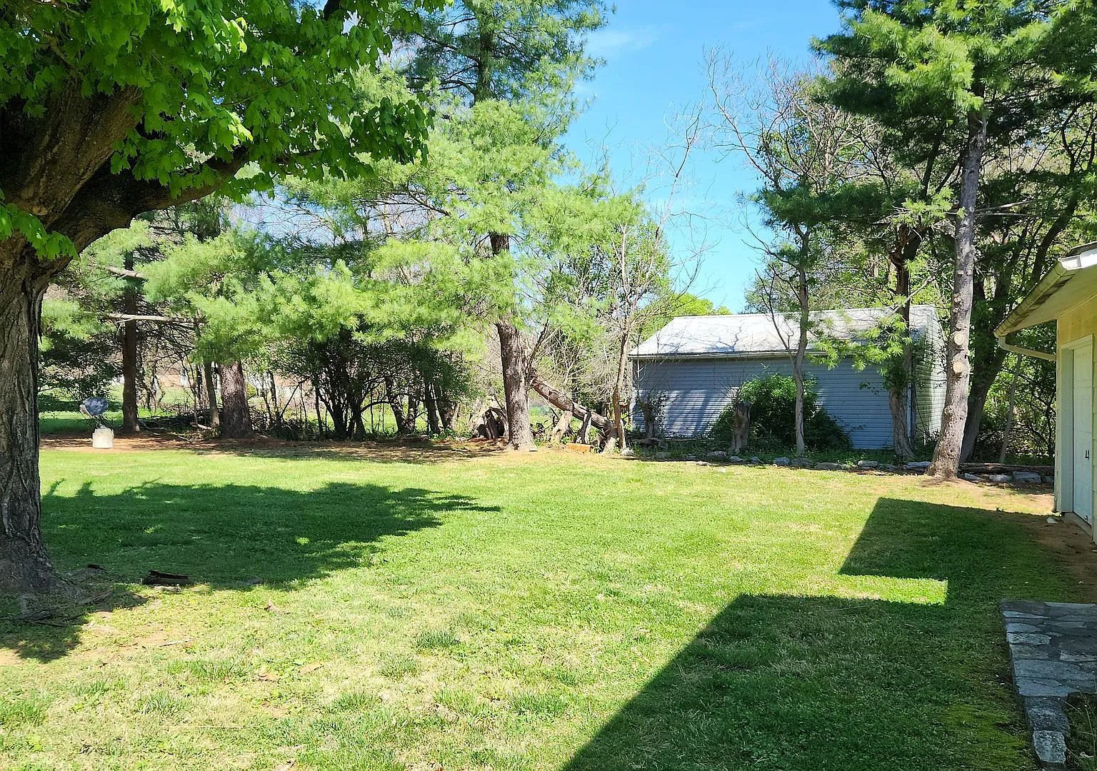 WV 5 acre 25 Old Martinsburg RD — Photo 3