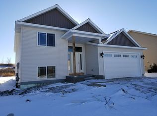 6150 51st St NW, Rochester, MN 55901