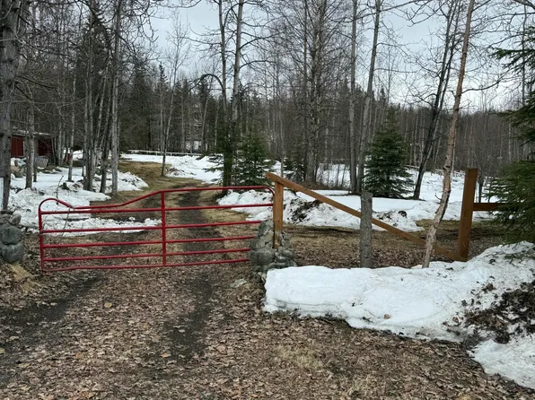 22 Unknown St, Chugiak, AK 99567
