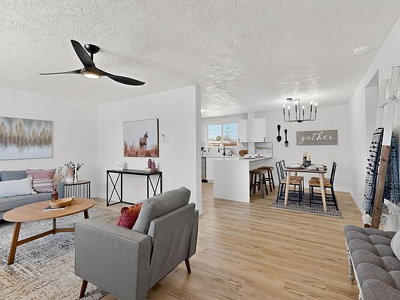 5th image of 5707 Aztec Rd NE