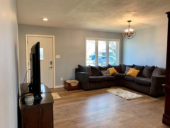 4th image of 3505 Aristides Dr