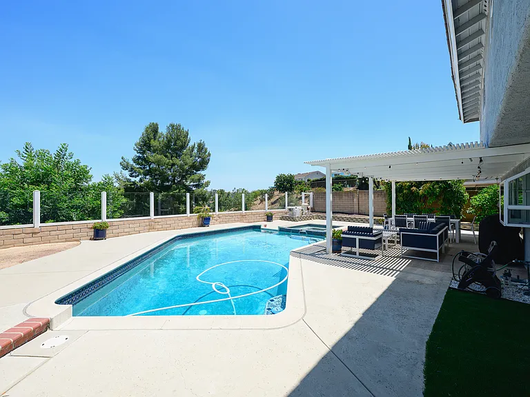1754 Leaning Pine Dr — Photo 43