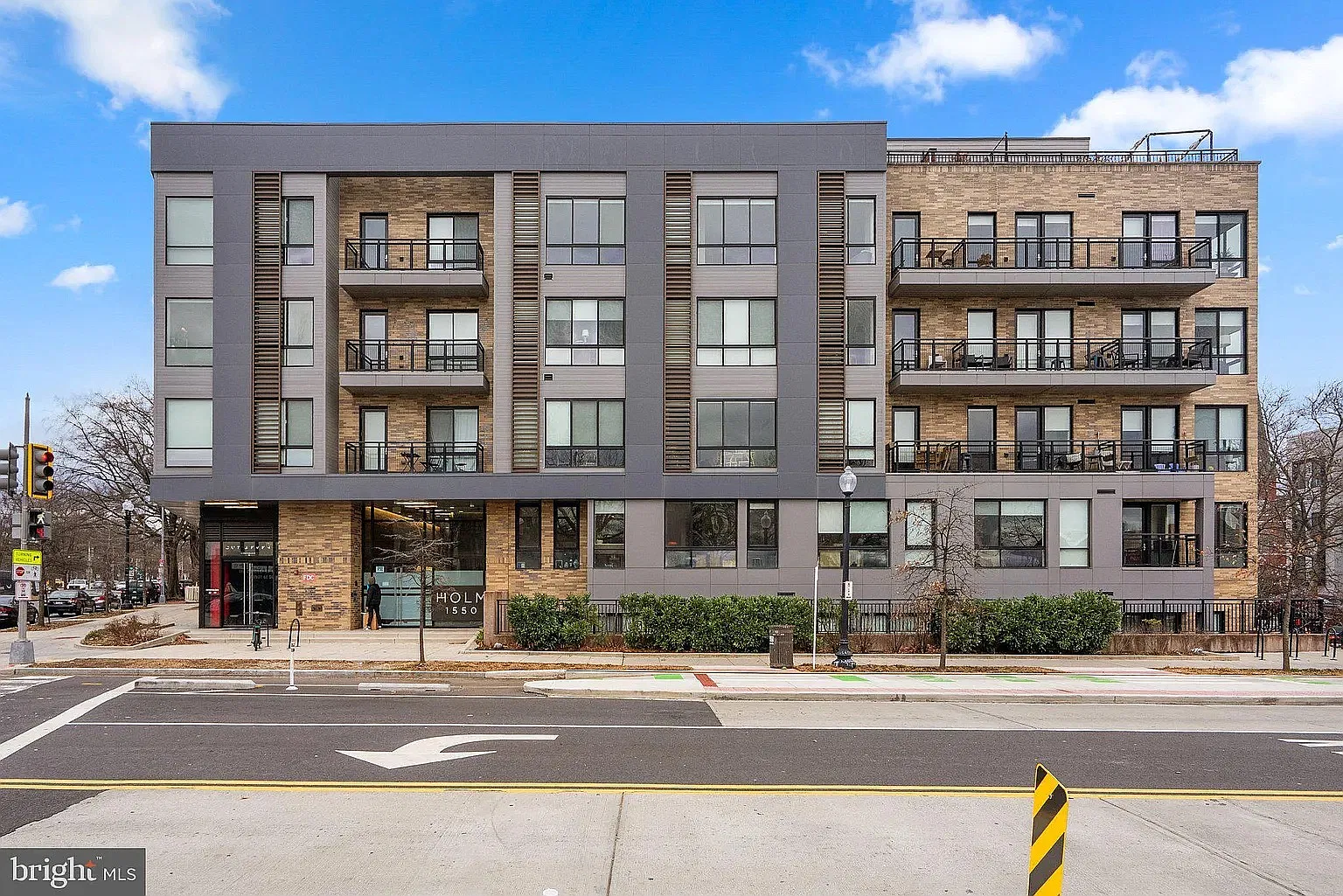 1 bed, 631 sqft, $2,500 — Photo 1