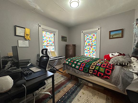 5th image of 205-207 S Henry St #D