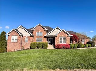 714 Willow Oak Drive, Georgetown, IN