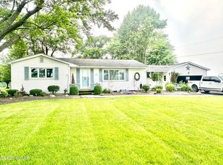 1955 Dutch Hollow Rd, Lima, OH 45807