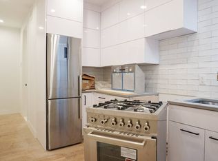 2035 Gates Ave, Ridgewood, NY 11385