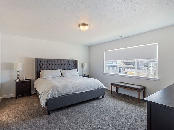 4th image of 15212 S Drumbeat Ln