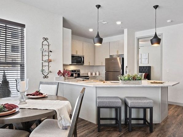 The Villas at Ridgeview Falls Apartments | 11835 S Fellows St, Olathe, KS