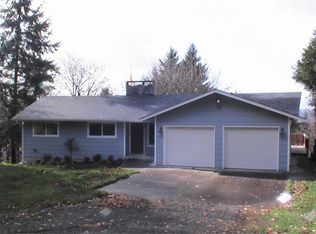 103 McMenomy Dr, Kelso, WA 98626