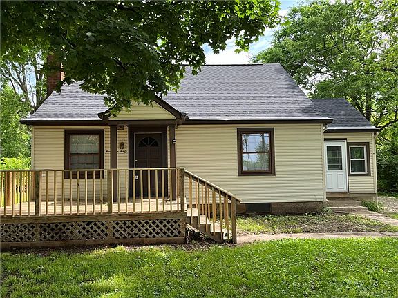 3rd image of 4630 Frederick Pike