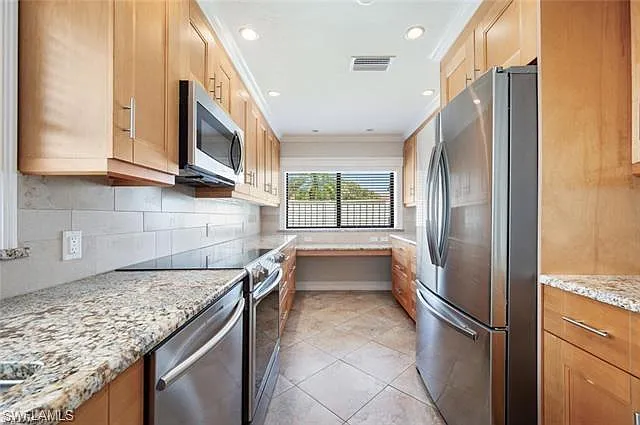551 Beachwalk Cir #85-0 — Photo 27