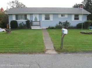 114 Bonnie Dr, Dalton, PA 18414
