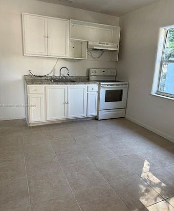 4th image of 1-2530 NW 82nd St #1