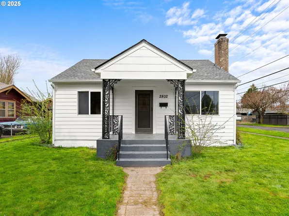 2802 Field St, Longview, WA 98632