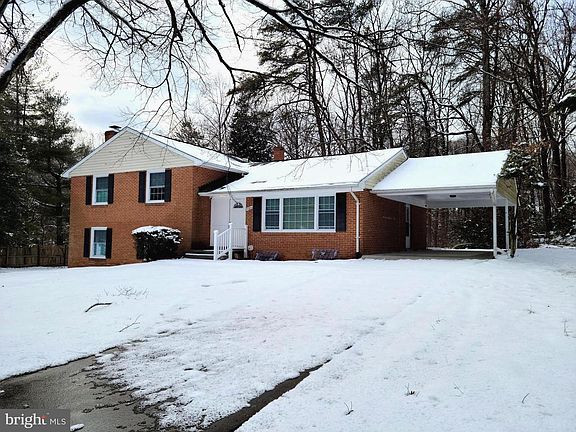 2nd image of 5220 Holden St