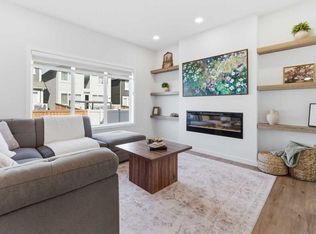 71 E Magnolia Ct SE, Calgary, AB T3M 3M6