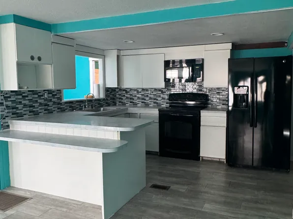 110 51st Ave E, Bradenton, FL 34203