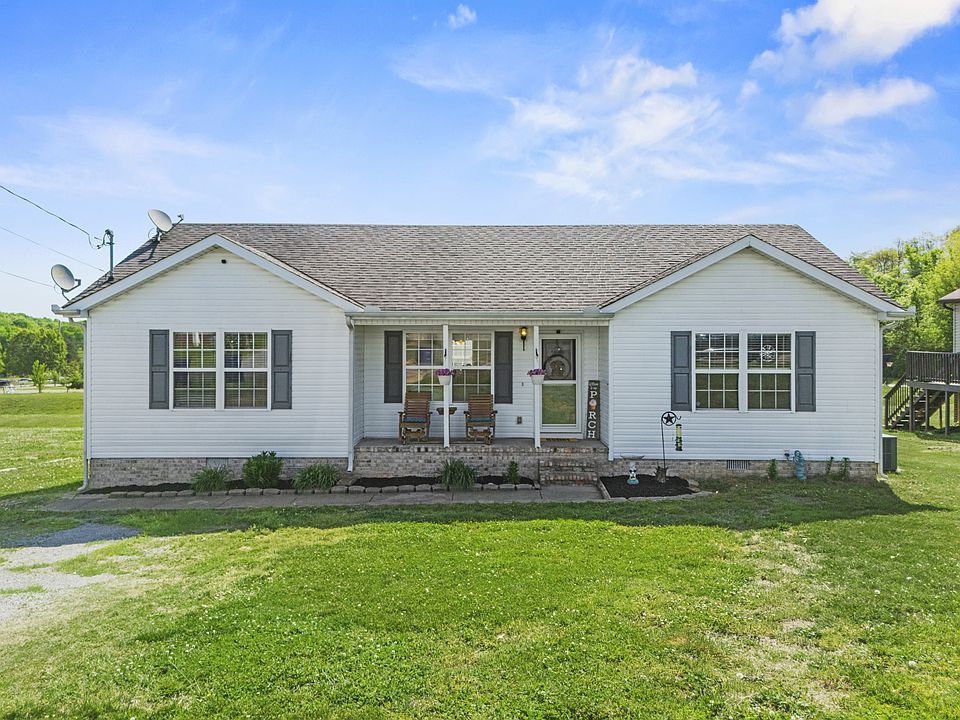 1st image of 102 Sunrise Ct