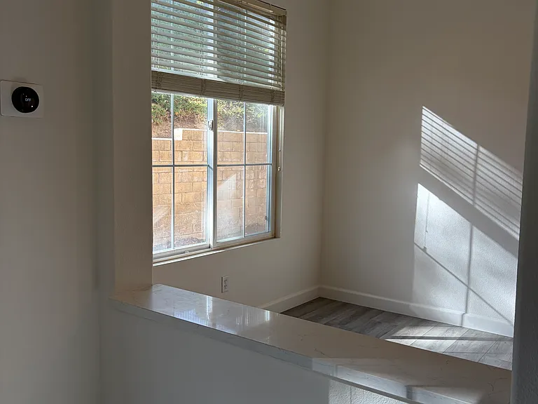 25735 Perlman Pl — Photo 12