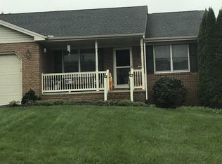 1395 Overlook Rd, Middletown, PA 17057