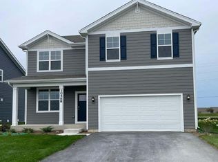 10561 Whitney Place St, Saint John, IN 46373