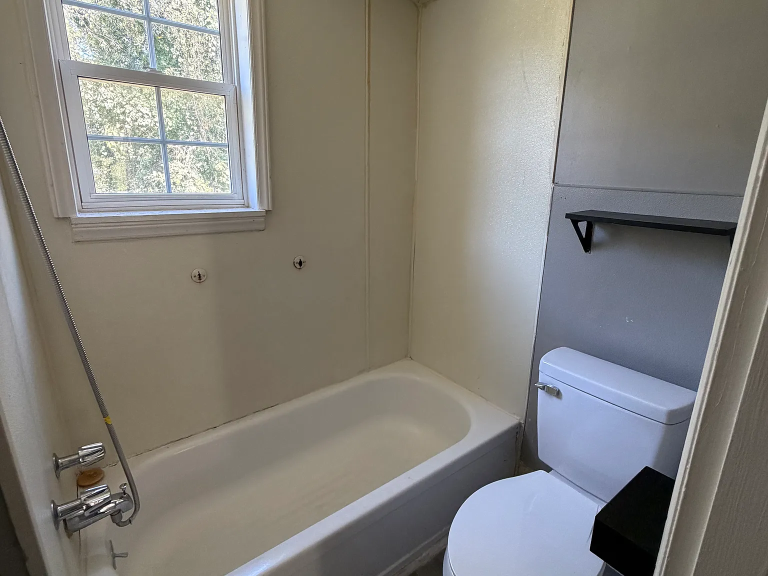 1 bed, 869 sqft, $725 — Photo 4